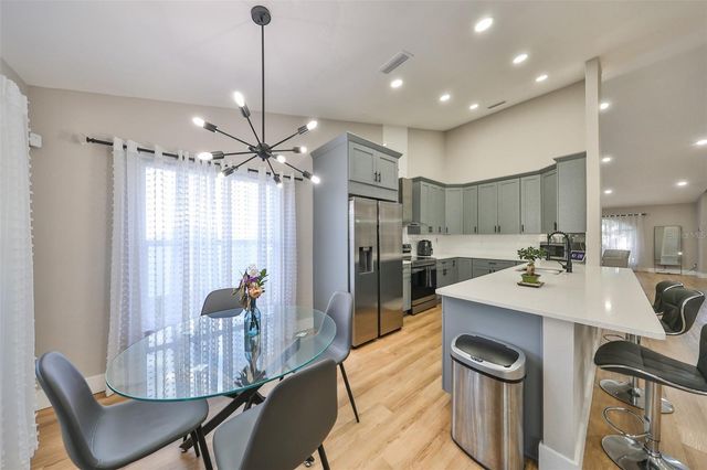 9309 HAMPSHIRE PARK DRIVE, Tampa, FL 33647