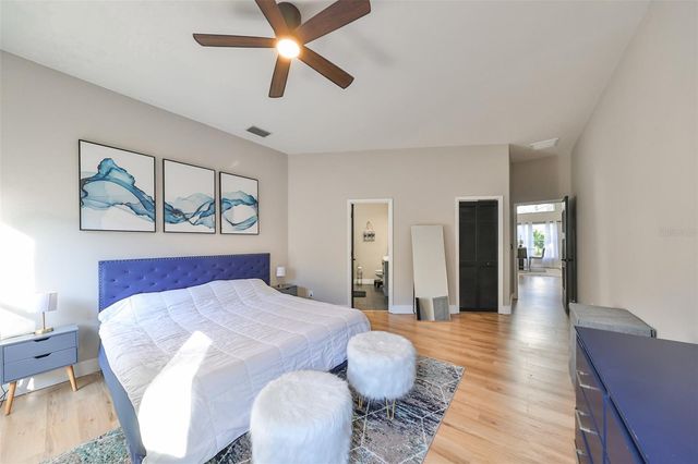 9309 HAMPSHIRE PARK DRIVE, Tampa, FL 33647