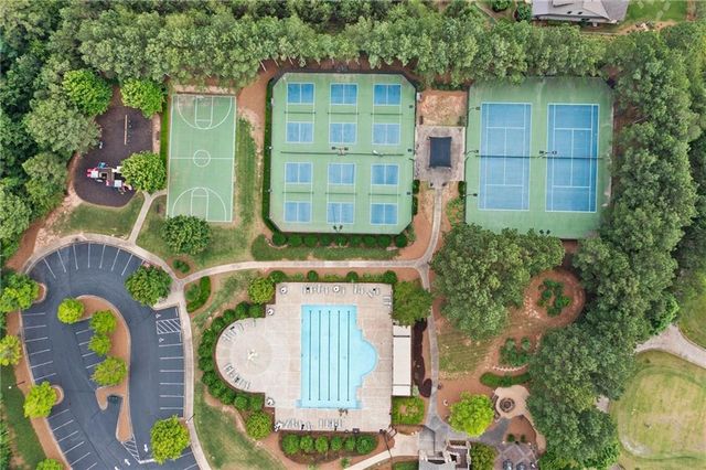 533 Windy Ridge Court, Canton, GA 30114