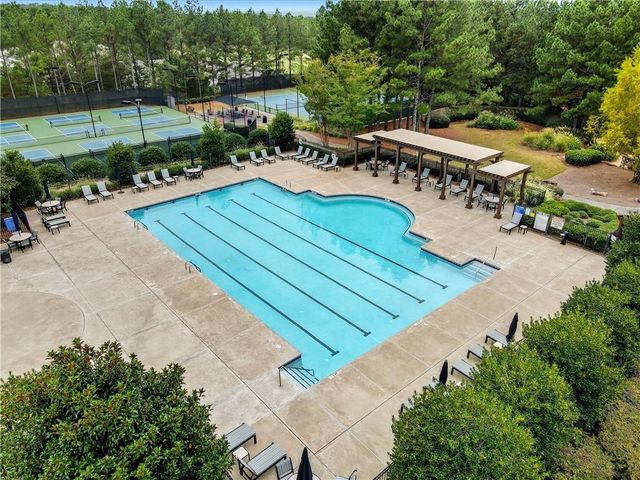 533 Windy Ridge Court, Canton, GA 30114