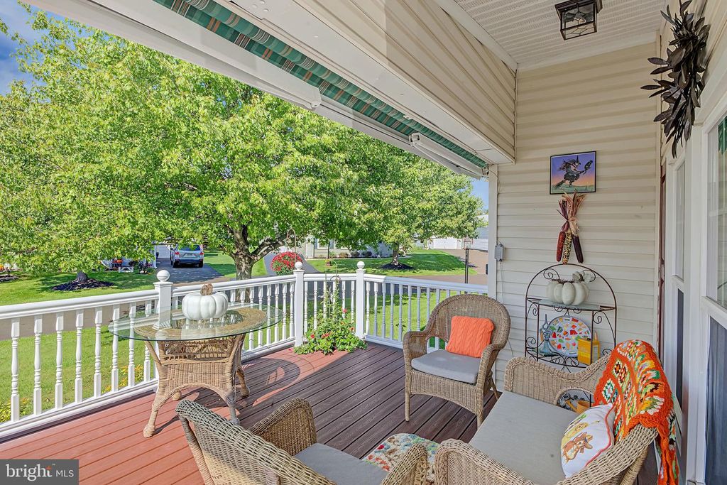 316 BLACKBERRY CIR, NEW HOPE, PA 18938 — photo 2