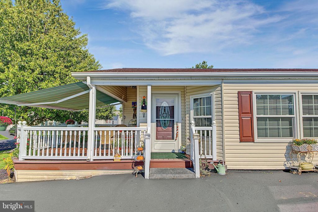 316 BLACKBERRY CIR, NEW HOPE, PA 18938 — photo 3
