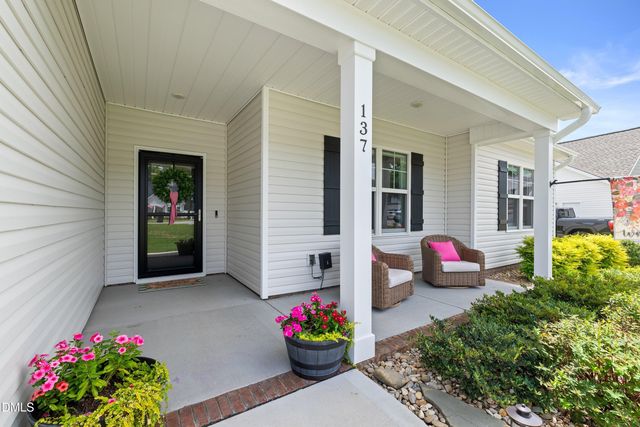 137 Shadybrook Drive, Benson, NC 27504