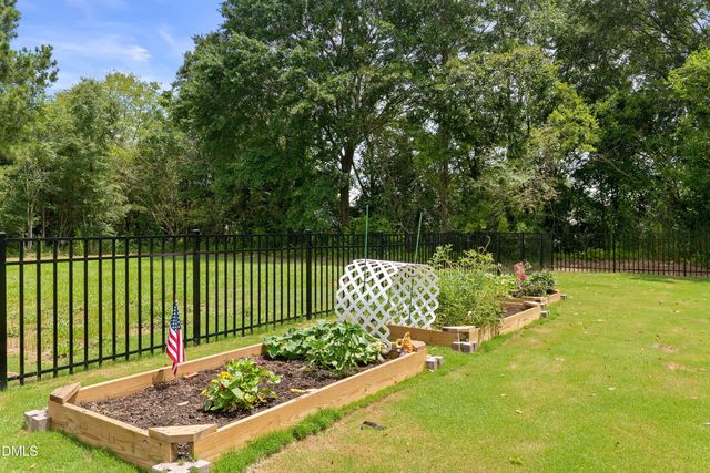 137 Shadybrook Drive, Benson, NC 27504