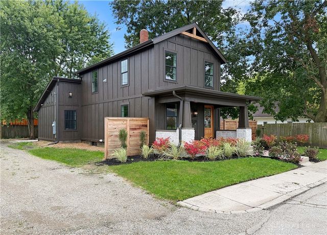 219 S Locust Street, Urbana, OH 43078