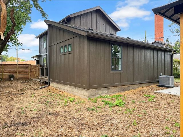 219 S Locust Street, Urbana, OH 43078