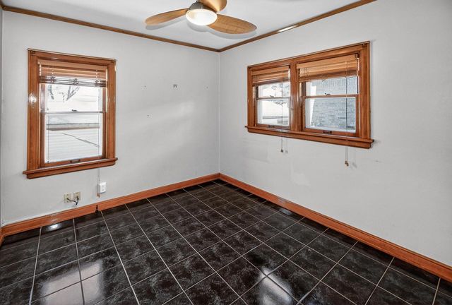 4329 N 29th STREET, Milwaukee, WI 53216