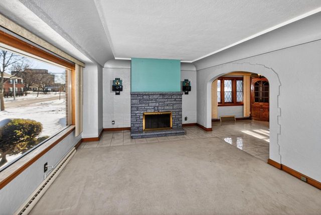 4329 N 29th STREET, Milwaukee, WI 53216