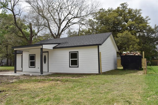 204 Texas, Daisetta, TX 77533