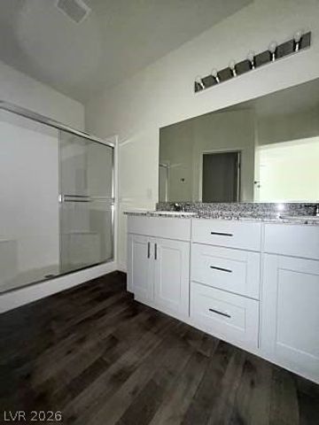 4645 Fuchsia Nights Avenue 103, North Las Vegas, NV 89084