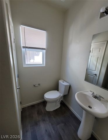 4645 Fuchsia Nights Avenue 103, North Las Vegas, NV 89084