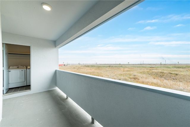 14409 E Cabana St 4, Corpus Christi, TX 78418