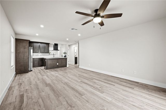 14409 E Cabana St 4, Corpus Christi, TX 78418