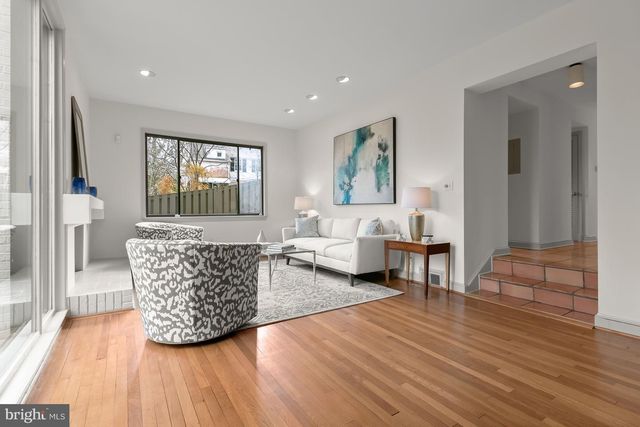 2400 44TH ST NW, Washington, DC 20007