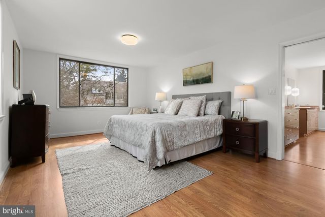 2400 44TH ST NW, Washington, DC 20007