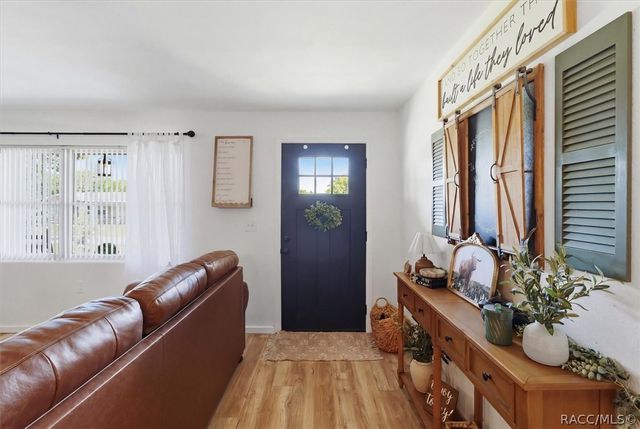 60 S Washington Street, Beverly Hills, FL 34465