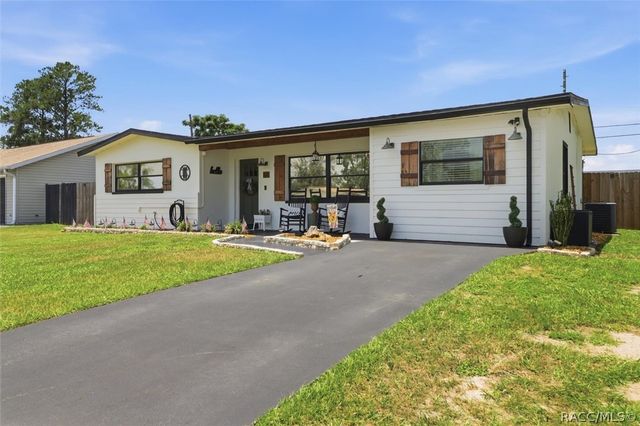 60 S Washington Street, Beverly Hills, FL 34465