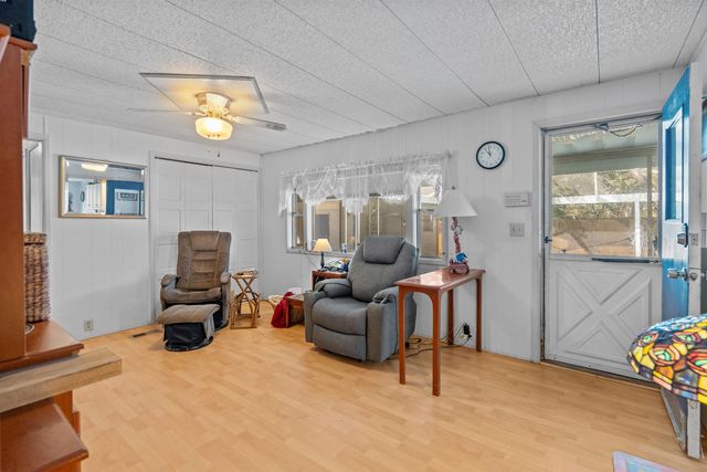 3979 Oak Terrace Rd, St Augustine, FL 32086