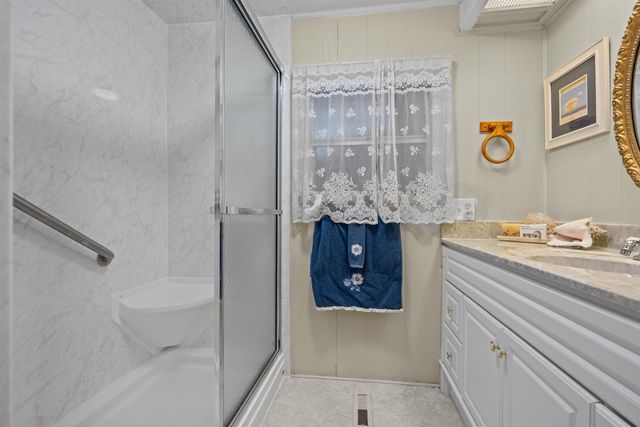 3979 Oak Terrace Rd, St Augustine, FL 32086