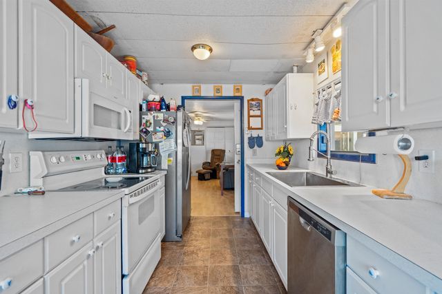 3979 Oak Terrace Rd, St Augustine, FL 32086