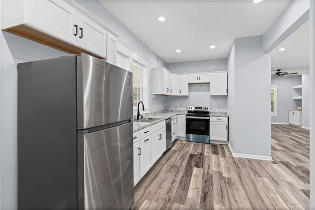 330 Jackson Avenue, Kansas City, MO 64124