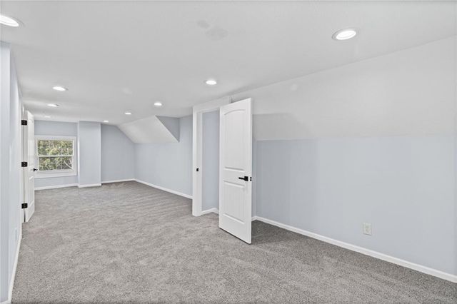 330 Jackson Avenue, Kansas City, MO 64124