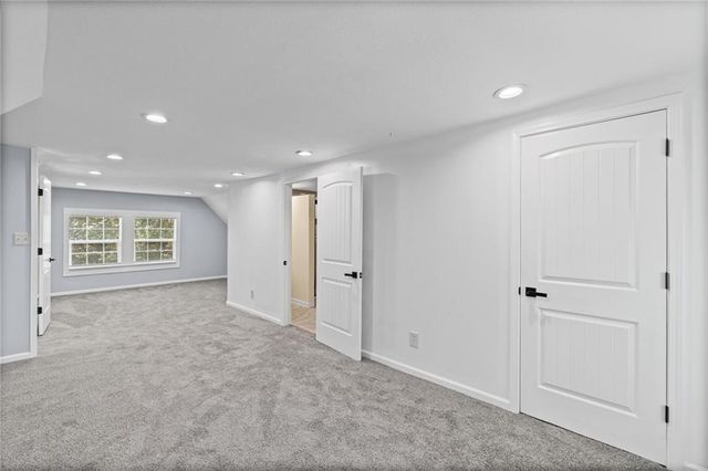 330 Jackson Avenue, Kansas City, MO 64124