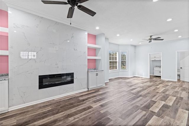 330 Jackson Avenue, Kansas City, MO 64124