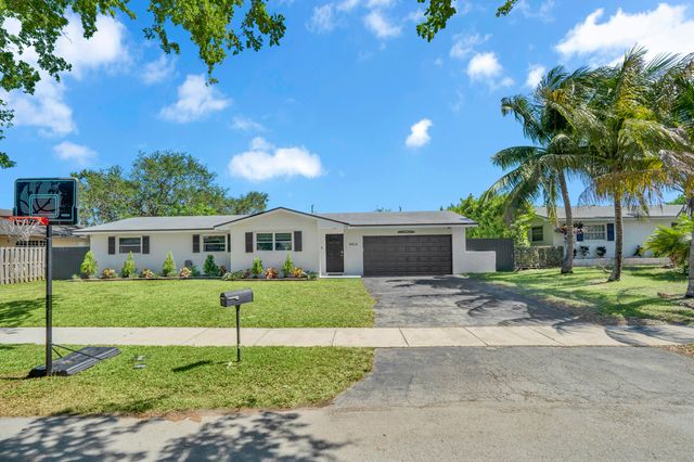 8824 SW 197th Terrace, Cutler Bay, FL 33157