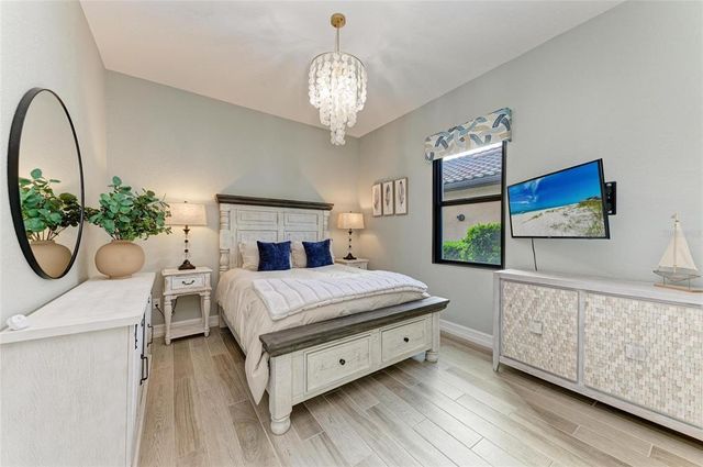 5622 MULLIGAN WAY, Lakewood Ranch, FL 34211