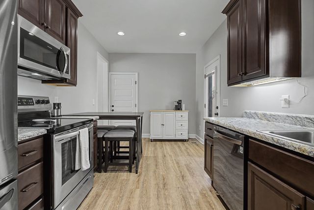 2038 Santa Fe Trl, Goodlettsville, TN 37072