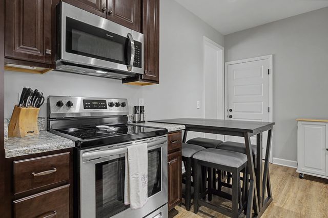 2038 Santa Fe Trl, Goodlettsville, TN 37072