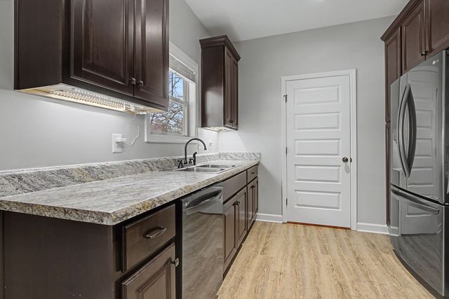 2038 Santa Fe Trl, Goodlettsville, TN 37072