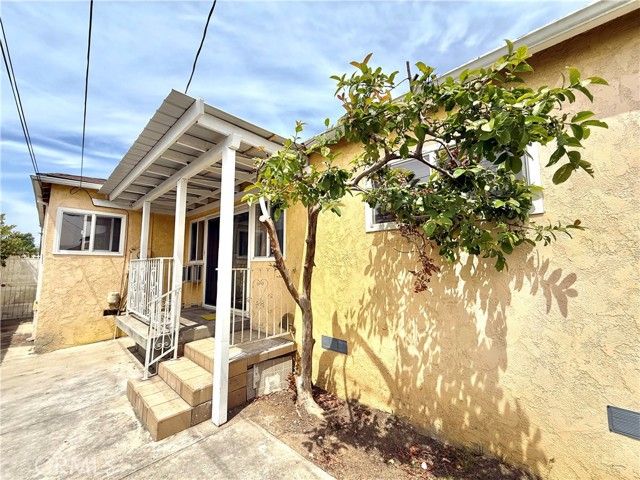 1148 S 2nd St Street, Alhambra, CA 91801