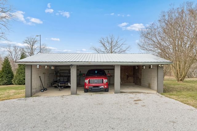 403 Bland Rd, Estill Springs, TN 37330