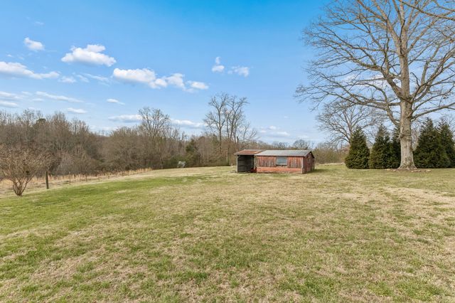 403 Bland Rd, Estill Springs, TN 37330
