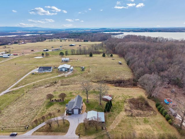 403 Bland Rd, Estill Springs, TN 37330