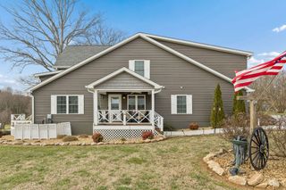 403 Bland Rd, Estill Springs, TN 37330