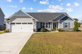 800 Cross Wind Court, Sneads Ferry, NC 28460