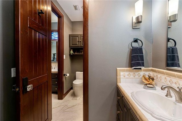 1013 Harbor Lane, La Joya, TX 78560