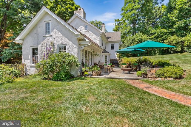 1205 VALLEY RD, Glen Mills, PA 19342