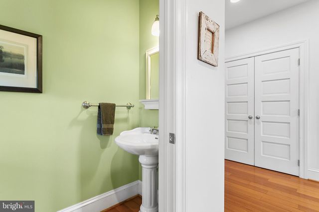 1205 VALLEY RD, Glen Mills, PA 19342