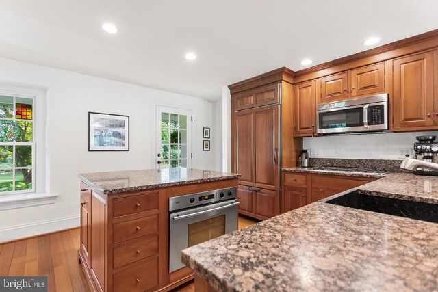 1205 VALLEY RD, Glen Mills, PA 19342
