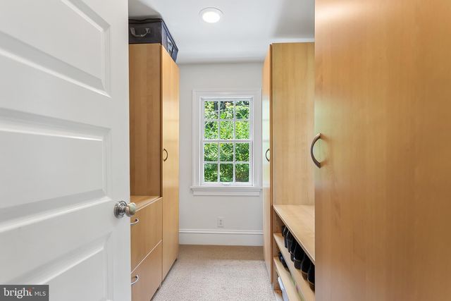1205 VALLEY RD, Glen Mills, PA 19342