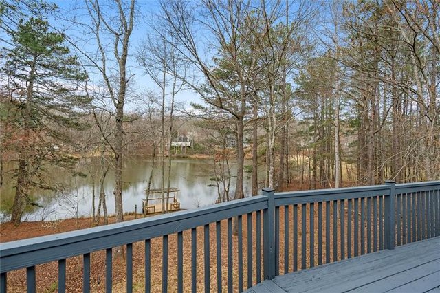 2117 Lakeview Pkwy, Villa Rica, GA 30180