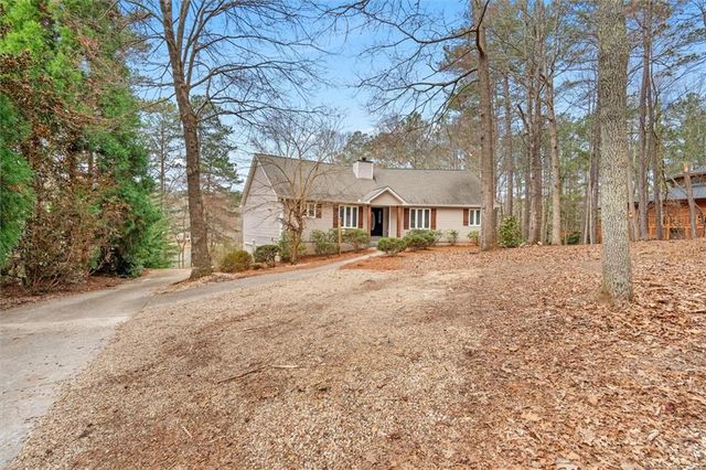 2117 Lakeview Pkwy, Villa Rica, GA 30180