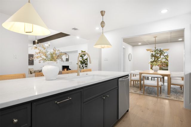 9727 Dartridge Drive, Dallas, TX 75238