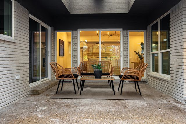 9727 Dartridge Drive, Dallas, TX 75238