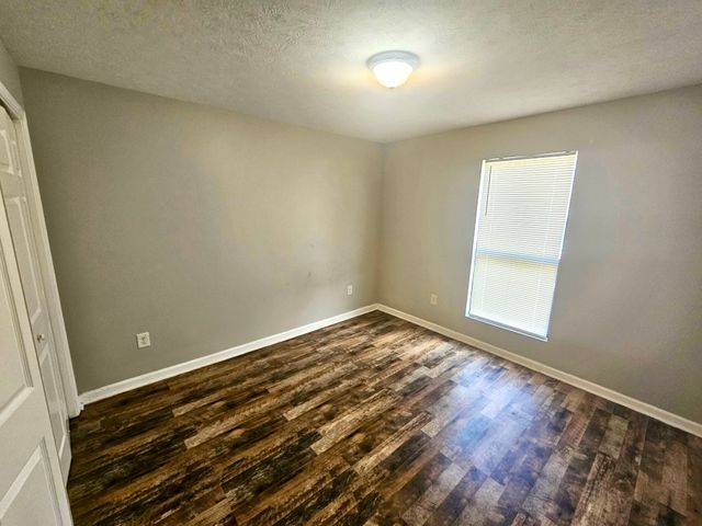 270 Tampa Dr Apt M8, Nashville, TN 37211