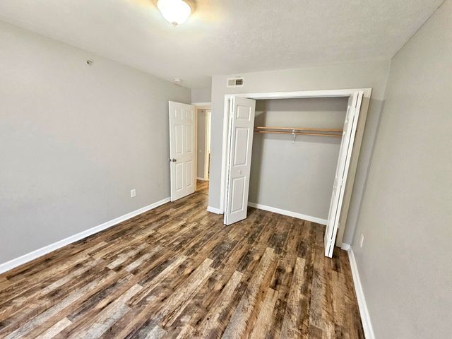 270 Tampa Dr Apt M8, Nashville, TN 37211